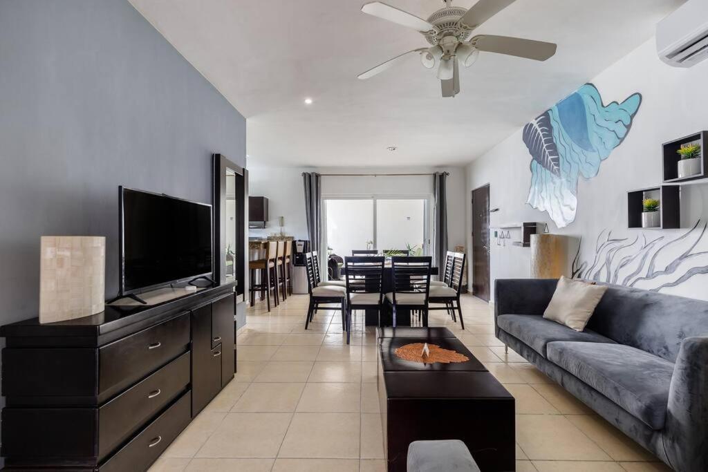 Spacious 2 Bedroom And Big Terrace In Centro * Playa del Carmen