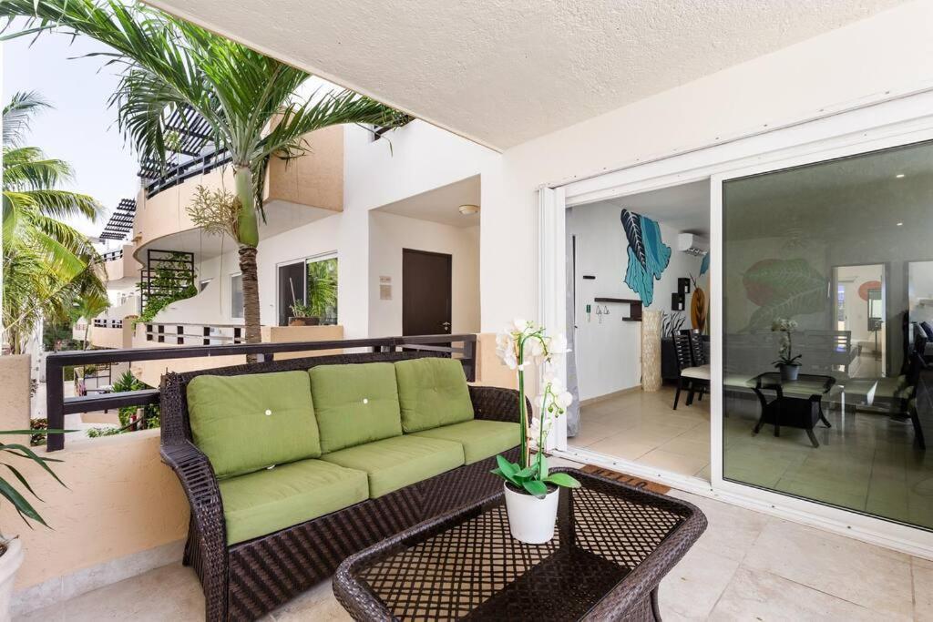 Spacious 2 Bedroom And Big Terrace In Centro Apartamento Playa del Carmen